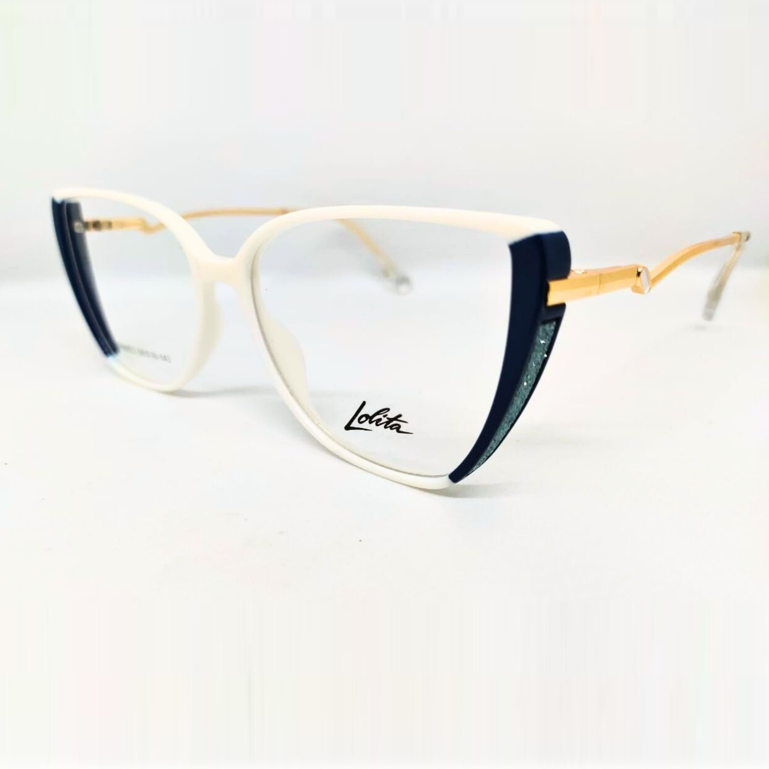 Untitled design - 2060